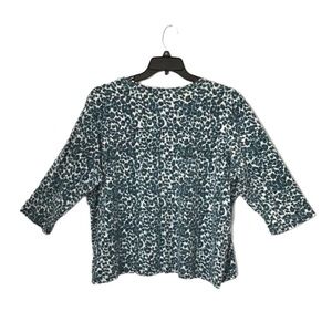 Laura Scott Turquoise and White Animal Print Blouse. Size 3X.